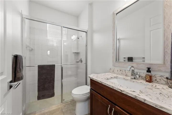1st Guest bath by front bedroom