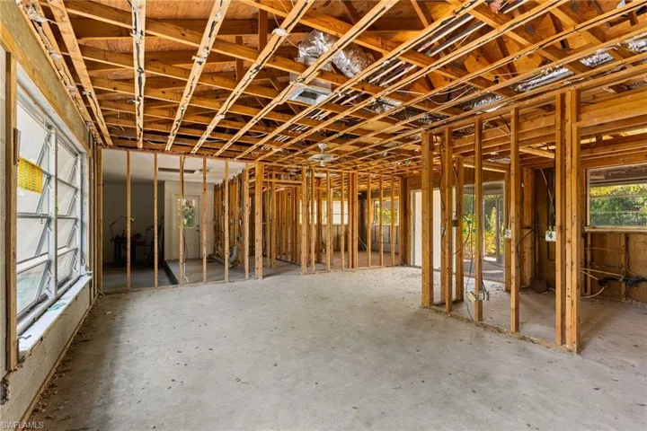 View of miscellaneous room