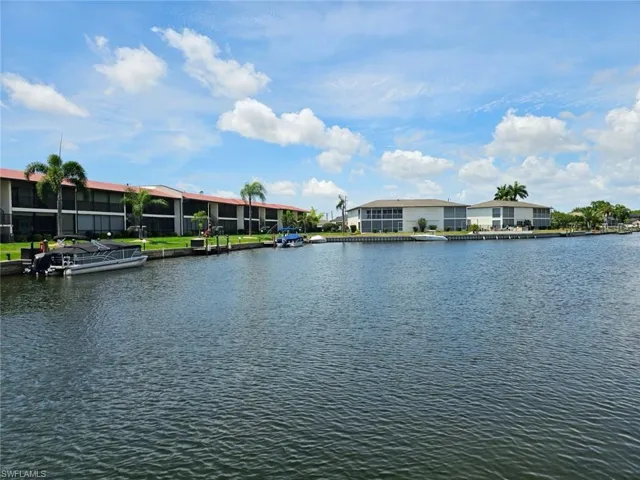 4722 Se 1st Pl 5, Cape Coral, Florida 33904