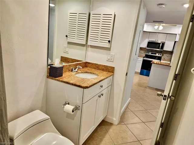 4722 Se 1st Pl 5, Cape Coral, Florida 33904