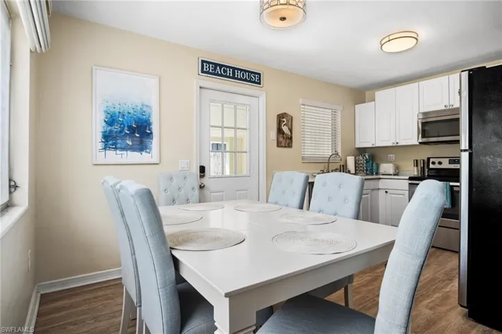 1097 Sperling Ave, Naples, Florida 34103