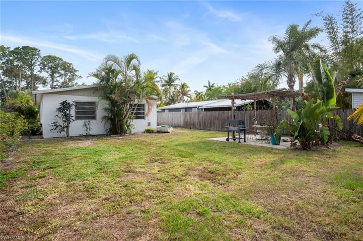 1097 Sperling Ave, Naples, Florida 34103