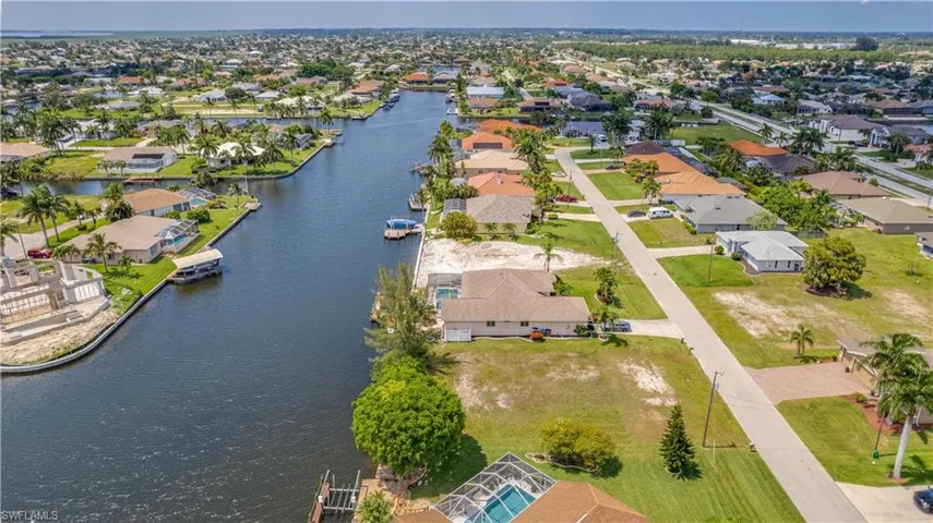 4126 Sw 25th Pl, Cape Coral Fl 33914