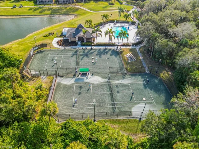 Bird's eye view of the Villages at Country Creek Amenities