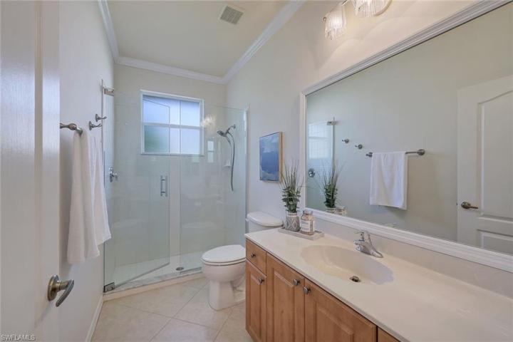 Guest Bath 2