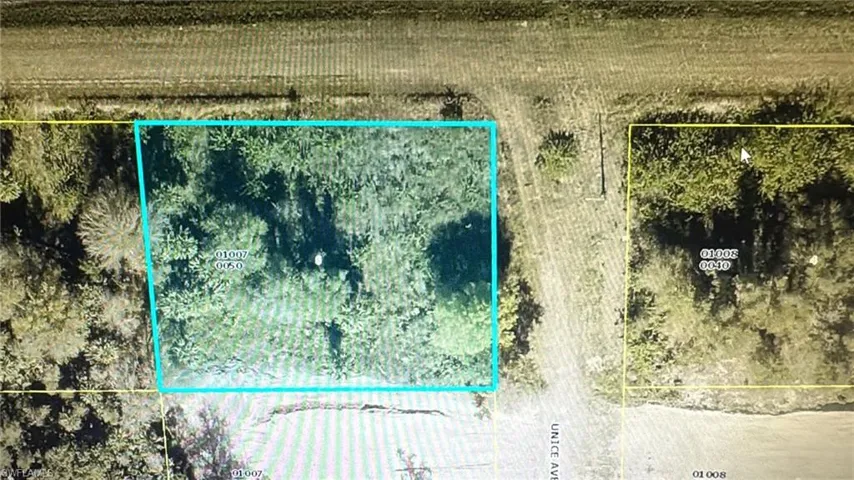 Aerial view of property's location with property boundaries highlighted