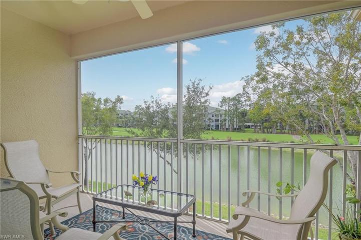 3992  Bishopwood E CT, Naples, FL 34114