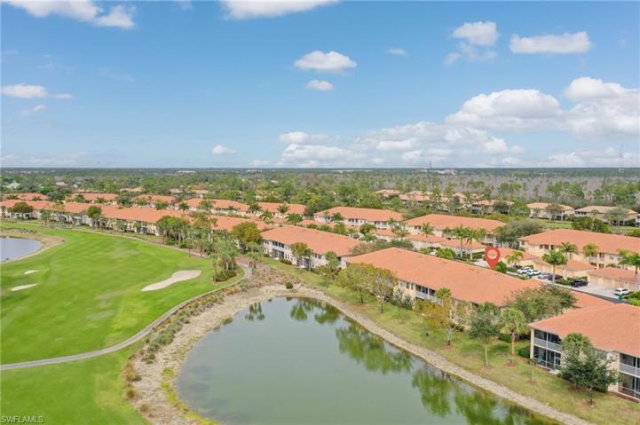 3992  Bishopwood E CT, Naples, FL 34114
