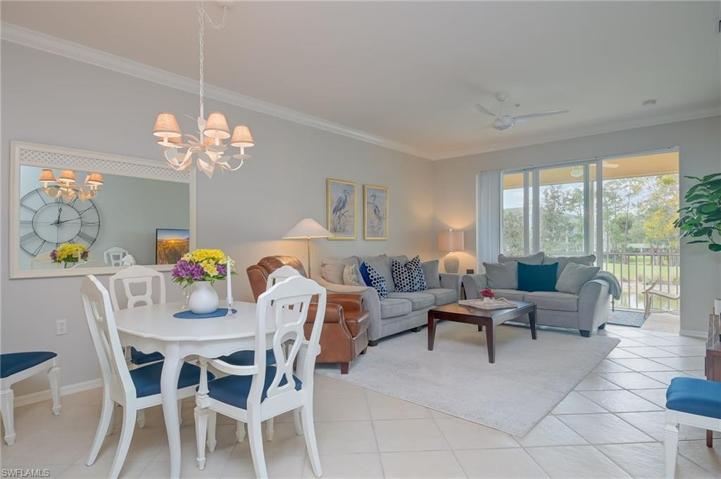 3992  Bishopwood E CT, Naples, FL 34114