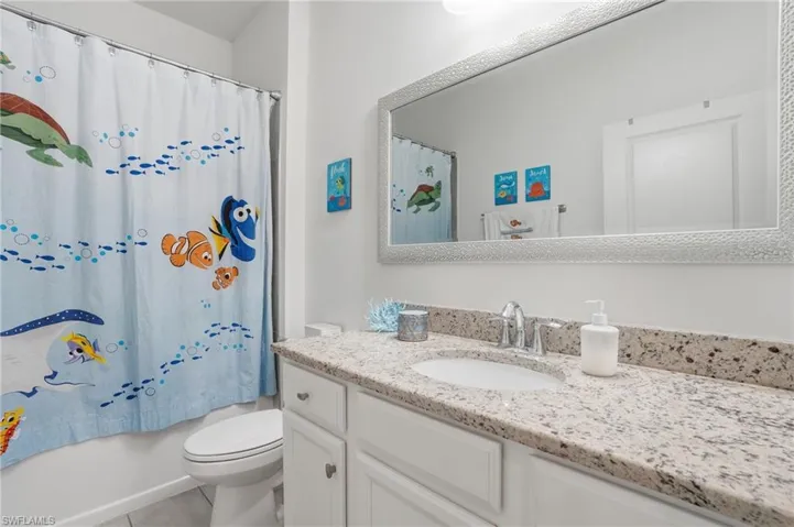 2062 Tamarron Ln, Naples, Florida 34120