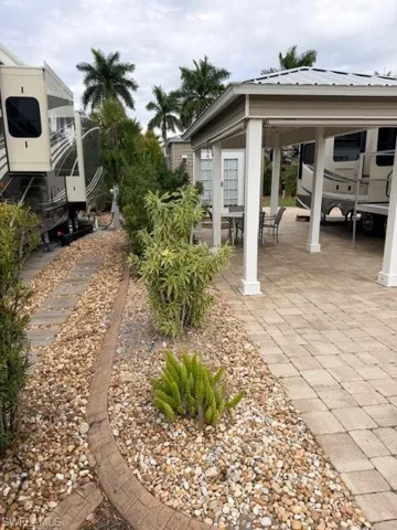 10329  Fire Flag  TRL, Fort Myers, FL 33905