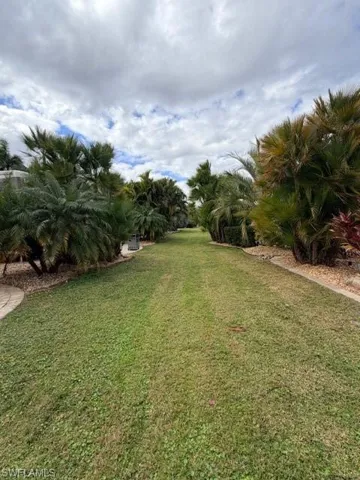 10329  Fire Flag  TRL, Fort Myers, FL 33905