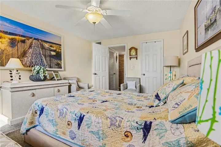 200 Forest Lakes Blvd 305, Naples, Florida 34105