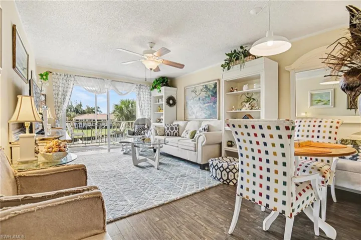 200 Forest Lakes Blvd 305, Naples, Florida 34105
