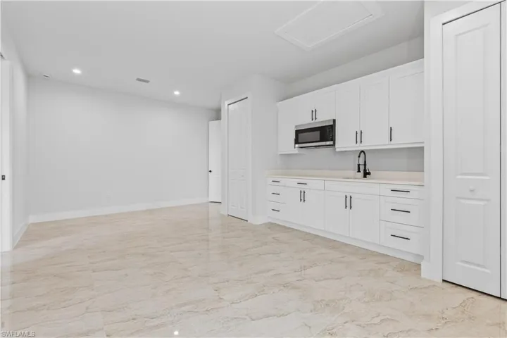 4539  12TH SE AVE, Naples, FL 34117