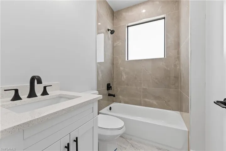 4539  12TH SE AVE, Naples, FL 34117