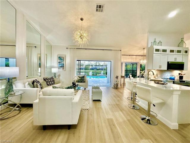 1376 Monarch CIR, NAPLES FL 34116