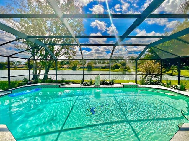 1376 Monarch CIR, NAPLES FL 34116