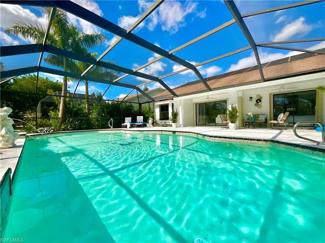 1376 Monarch CIR, NAPLES FL 34116