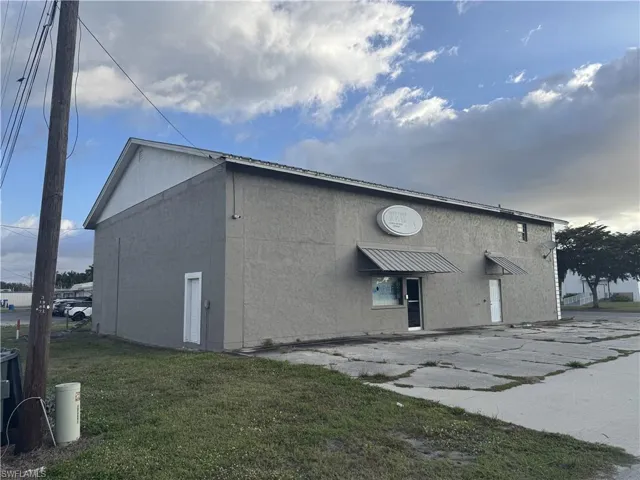341  Central  AVE, Clewiston, FL 33440