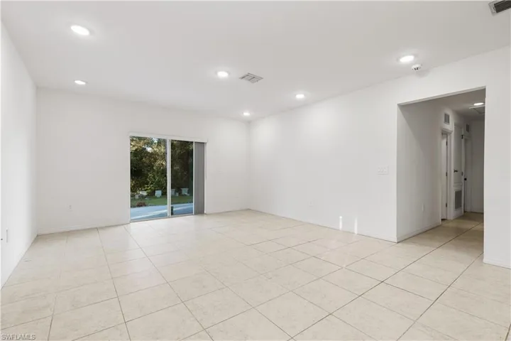 4312 7th St Sw, Lehigh Acres Fl 33976