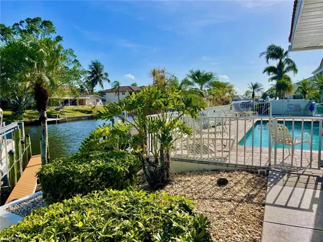 1615 Se 46th Ln # 106, Cape Coral Fl 33904