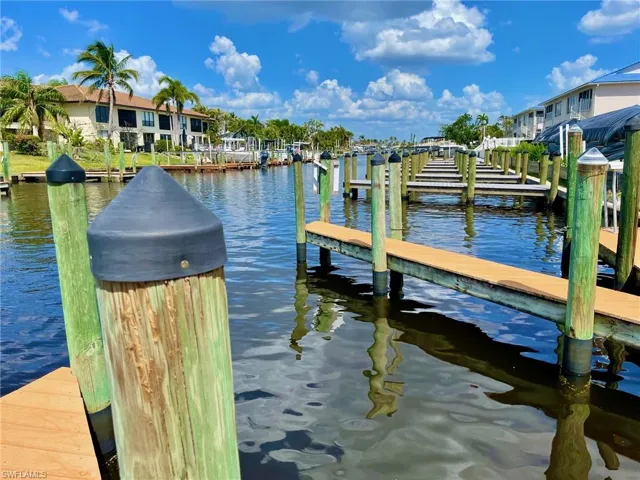 1615 Se 46th Ln # 106, Cape Coral Fl 33904