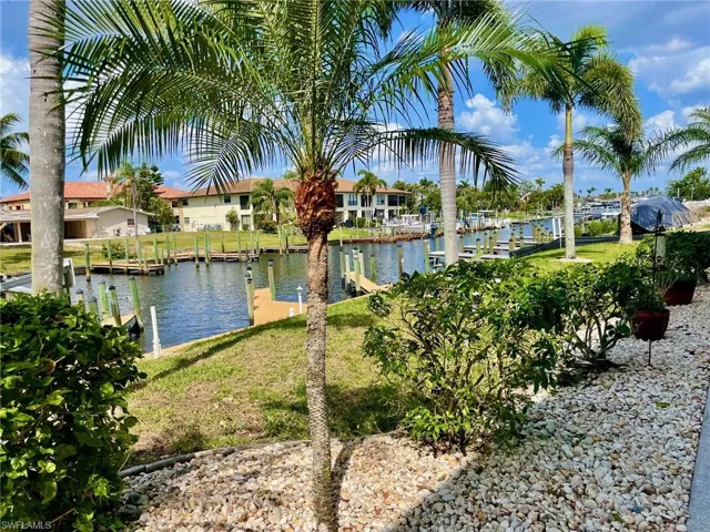 1615 Se 46th Ln # 106, Cape Coral Fl 33904