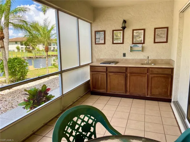 1615 Se 46th Ln # 106, Cape Coral Fl 33904
