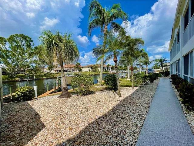 1615 Se 46th Ln # 106, Cape Coral Fl 33904