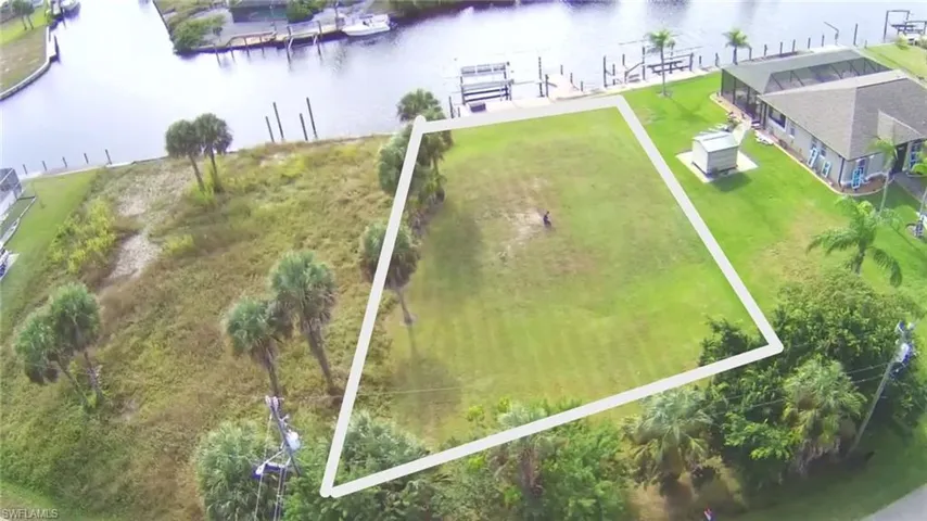 Drone / aerial view of a large body of water
