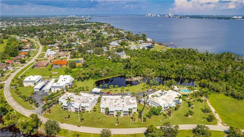 3918  Orange Grove  BLVD, NORTH FORT MYERS, FL 33903
