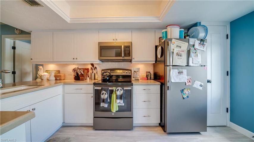 3918  Orange Grove  BLVD, NORTH FORT MYERS, FL 33903
