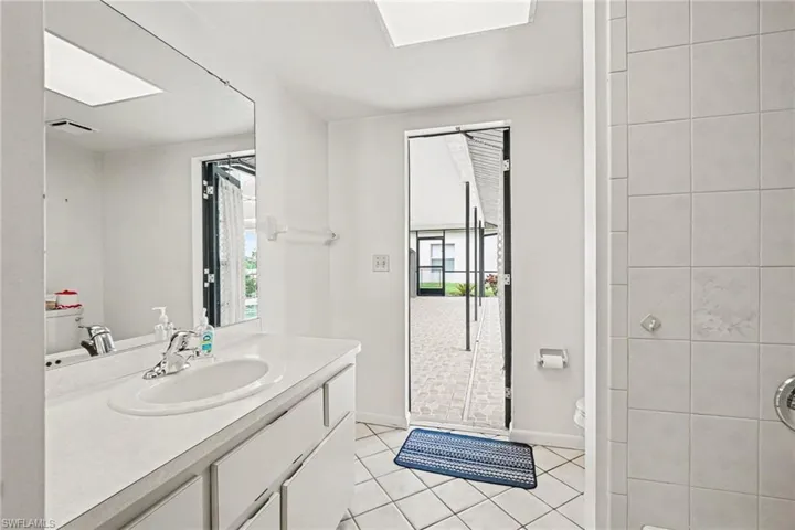 233 Se 31st St, Cape Coral, Florida 33904