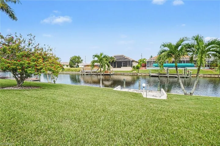 233 Se 31st St, Cape Coral, Florida 33904