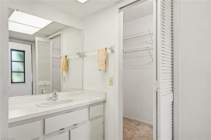 233 Se 31st St, Cape Coral, Florida 33904