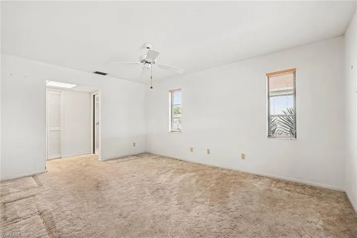 233 Se 31st St, Cape Coral, Florida 33904
