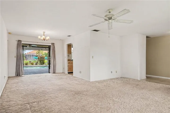 233 Se 31st St, Cape Coral, Florida 33904