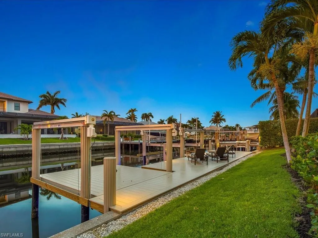 1812 Maywood CT, Marco Island, FL 34145,225062762