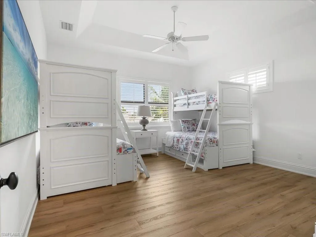 1812 Maywood CT, Marco Island, FL 34145,225062762