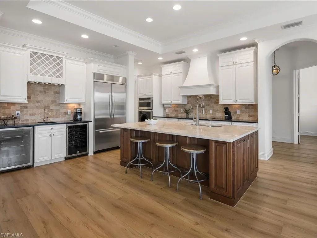 1812 Maywood CT, Marco Island, FL 34145,225062762