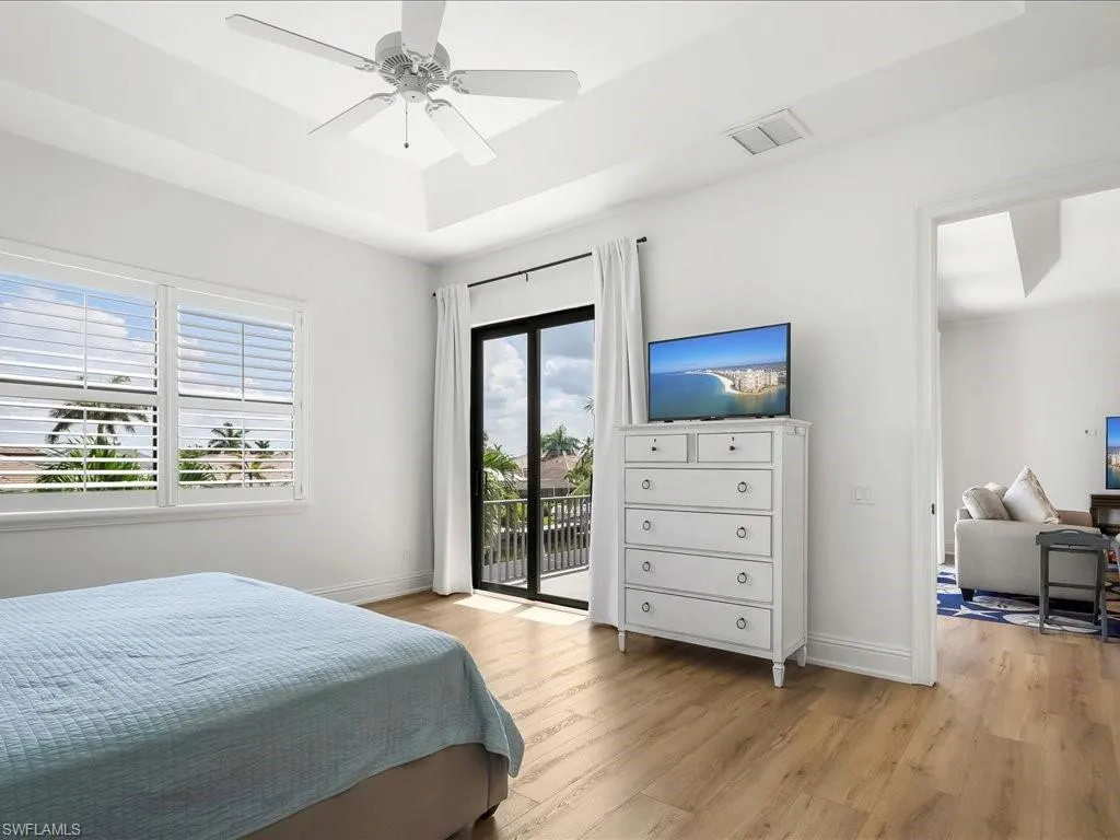 1812 Maywood CT, Marco Island, FL 34145,225062762