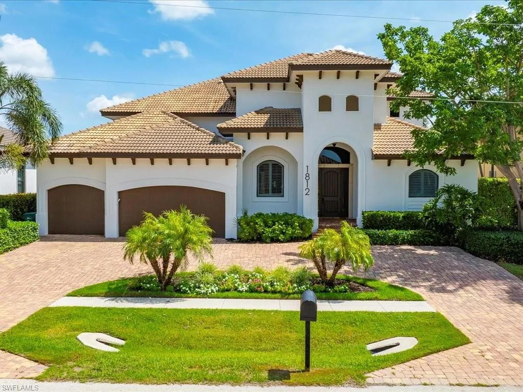 1812 Maywood CT, Marco Island, FL 34145,225062762