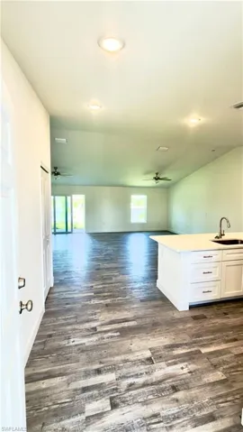 532 Nw 18th Ave, Cape Coral, Florida 33993
