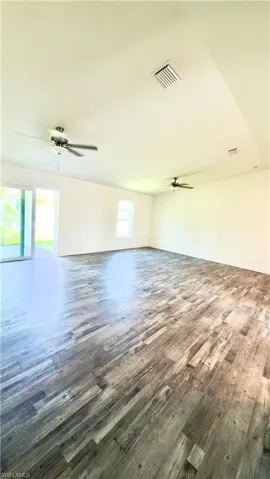 532 Nw 18th Ave, Cape Coral, Florida 33993
