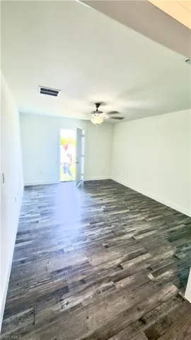 532 Nw 18th Ave, Cape Coral, Florida 33993
