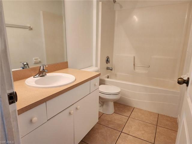 1316 NE 16th  PL, Cape Coral, FL 33909