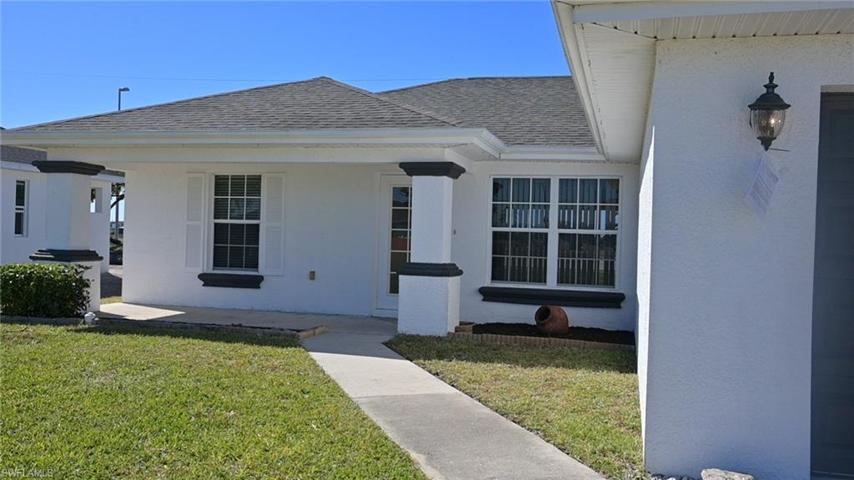 1316 NE 16th  PL, Cape Coral, FL 33909