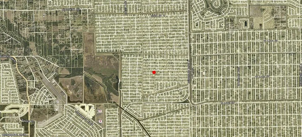2900 41st St W, Lehigh Acres, Florida 33971