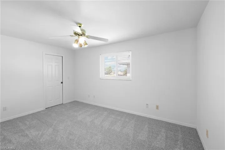 Quest bedroom 1